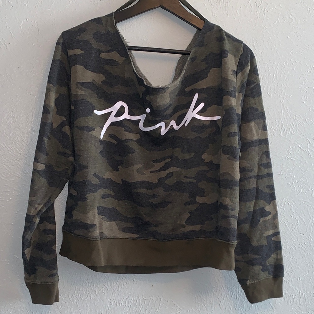 Vs camo slouchy crew